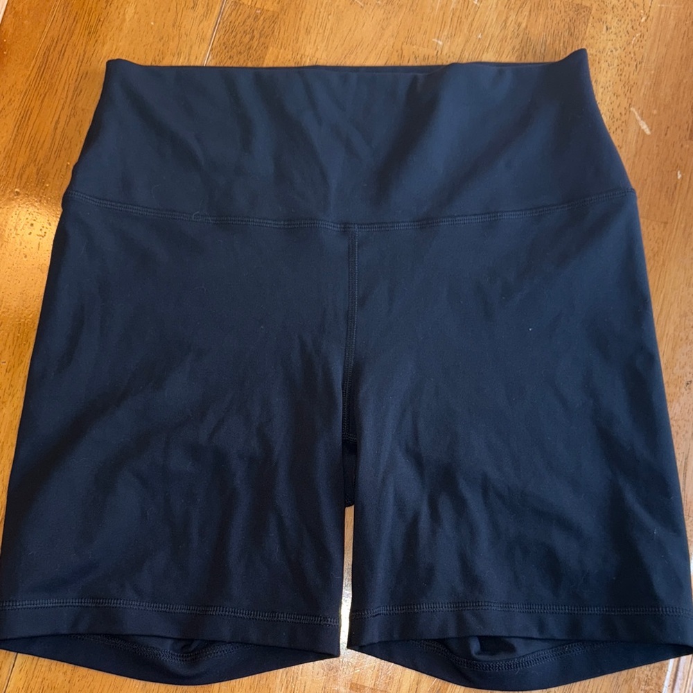 90 Degree By Reflex Black Bike Shorts